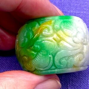Vintage large decorative carved, multicolored natural jade ring sz10.5 -11 💚